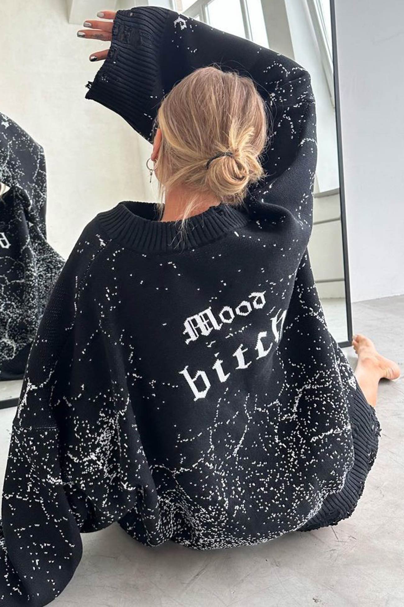 TastyHottie - Letter Embroidery Distressed Pullover Sweater