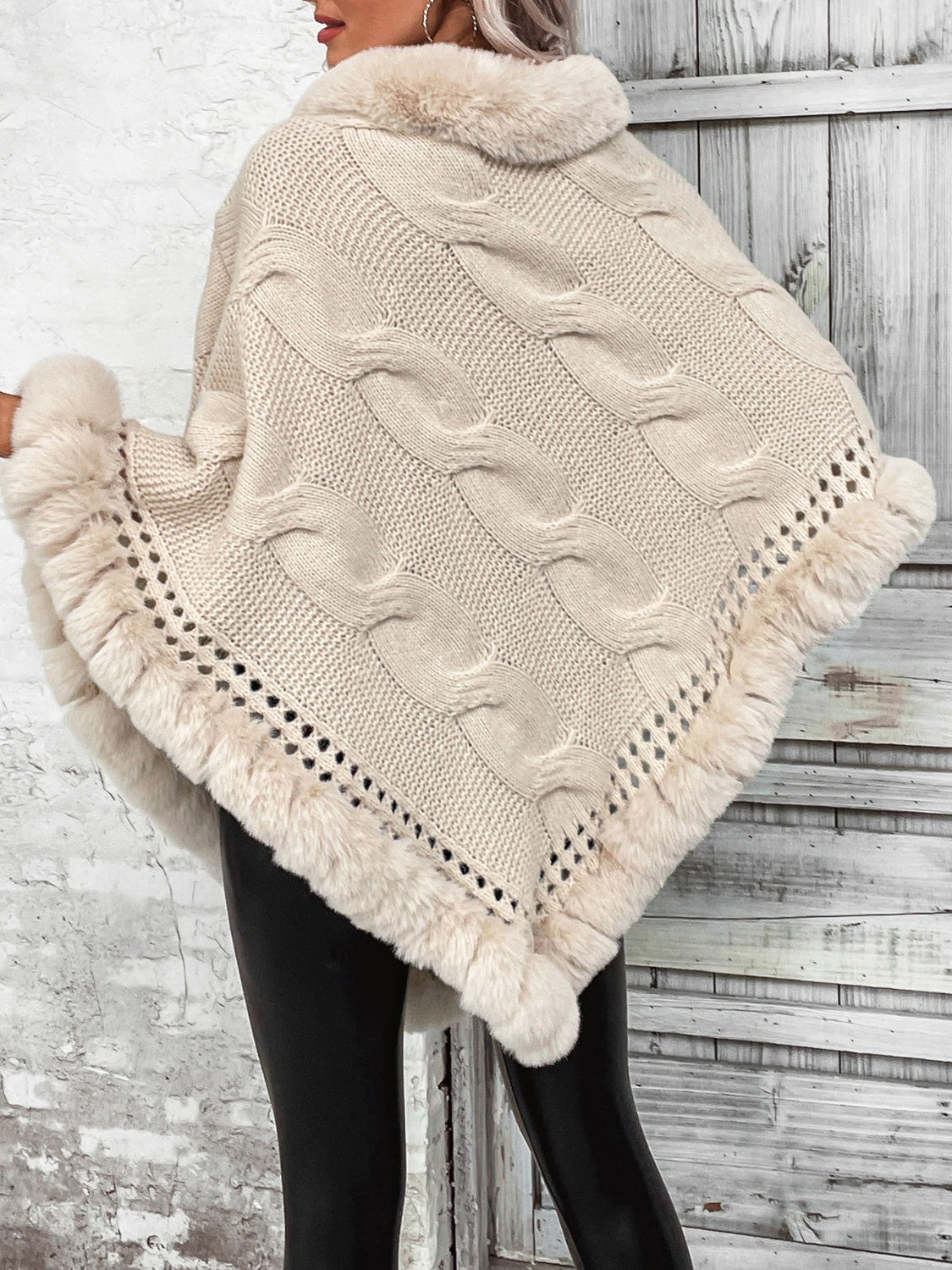 TastyHottie - Faux Fur Trim Cable-Knit Poncho