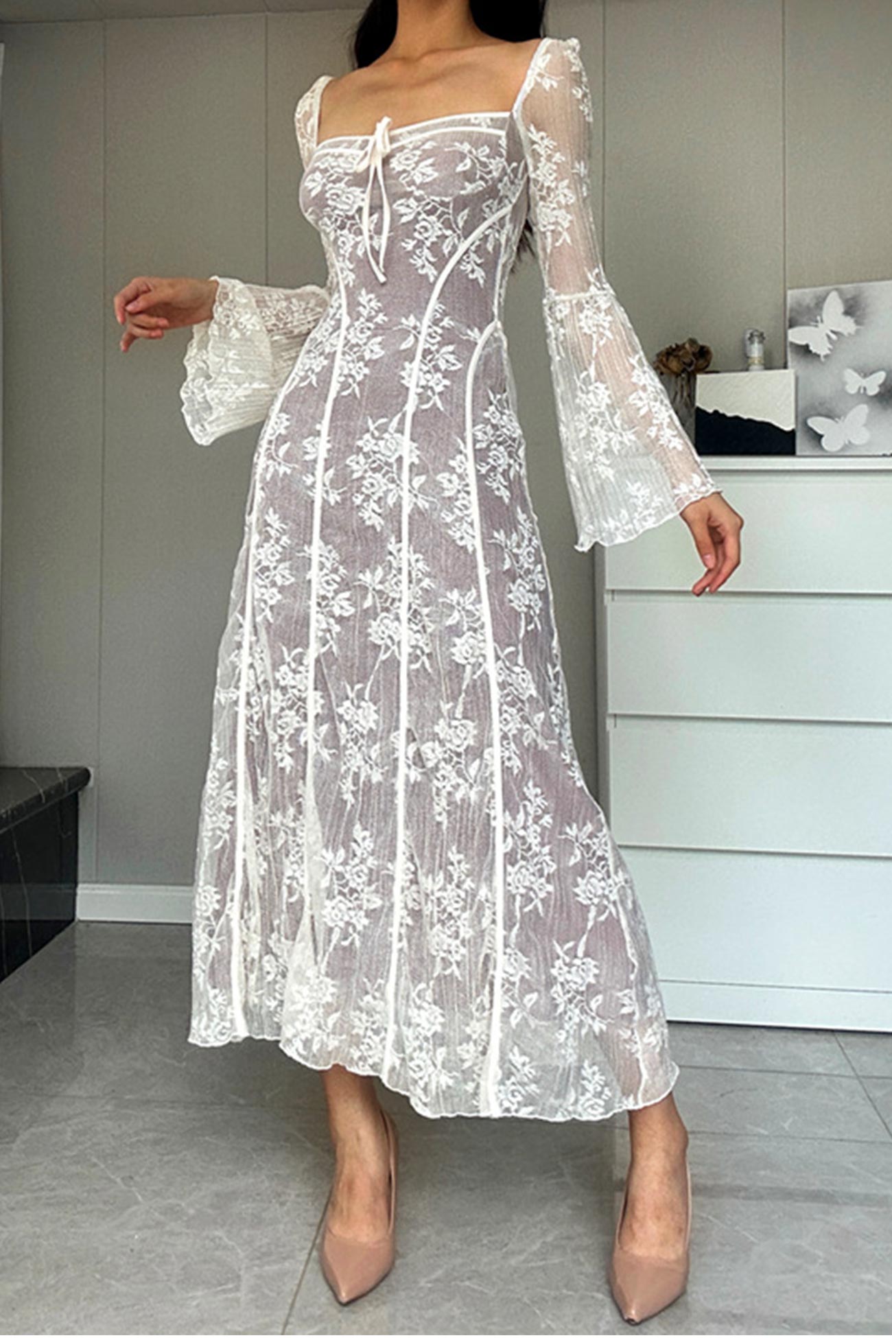 TastyHottie - Lace Tie-up Flares Sleeve Midi Dress