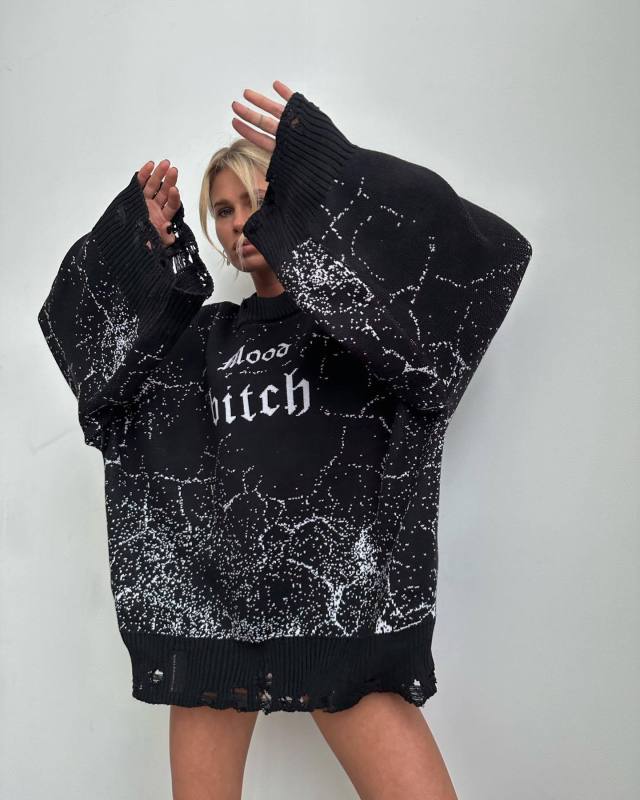 Women's loose letter embroidered holed long sleeve Turtleneck sweater Black FREESIZE clothes Sweater sweaters