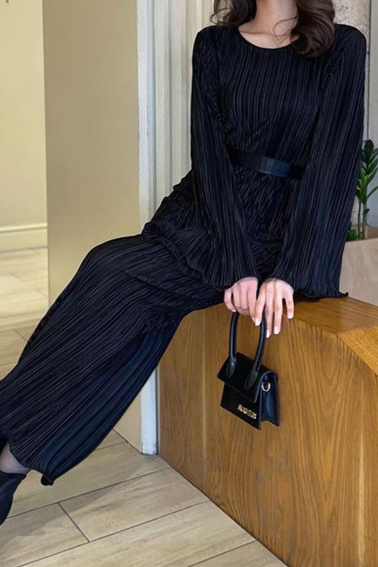 TastyHottie - Pleated Long Flares Sleeve Tie-waist Dress