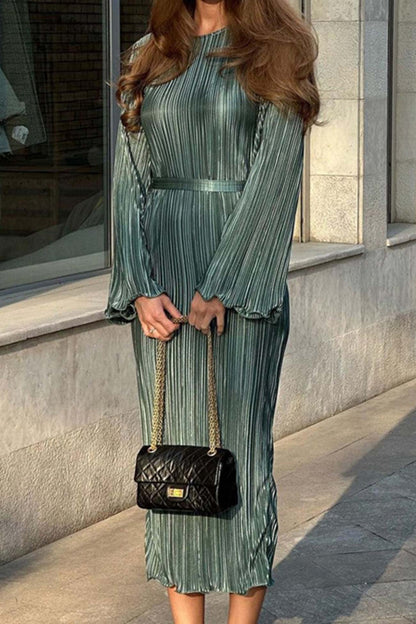 TastyHottie - Pleated Long Flares Sleeve Tie-waist Dress