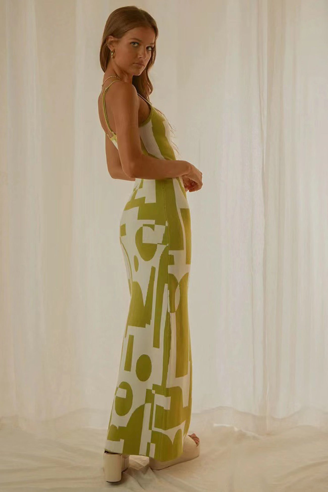 TastyHottie - Printed Spaghetti Straps Midi Dress